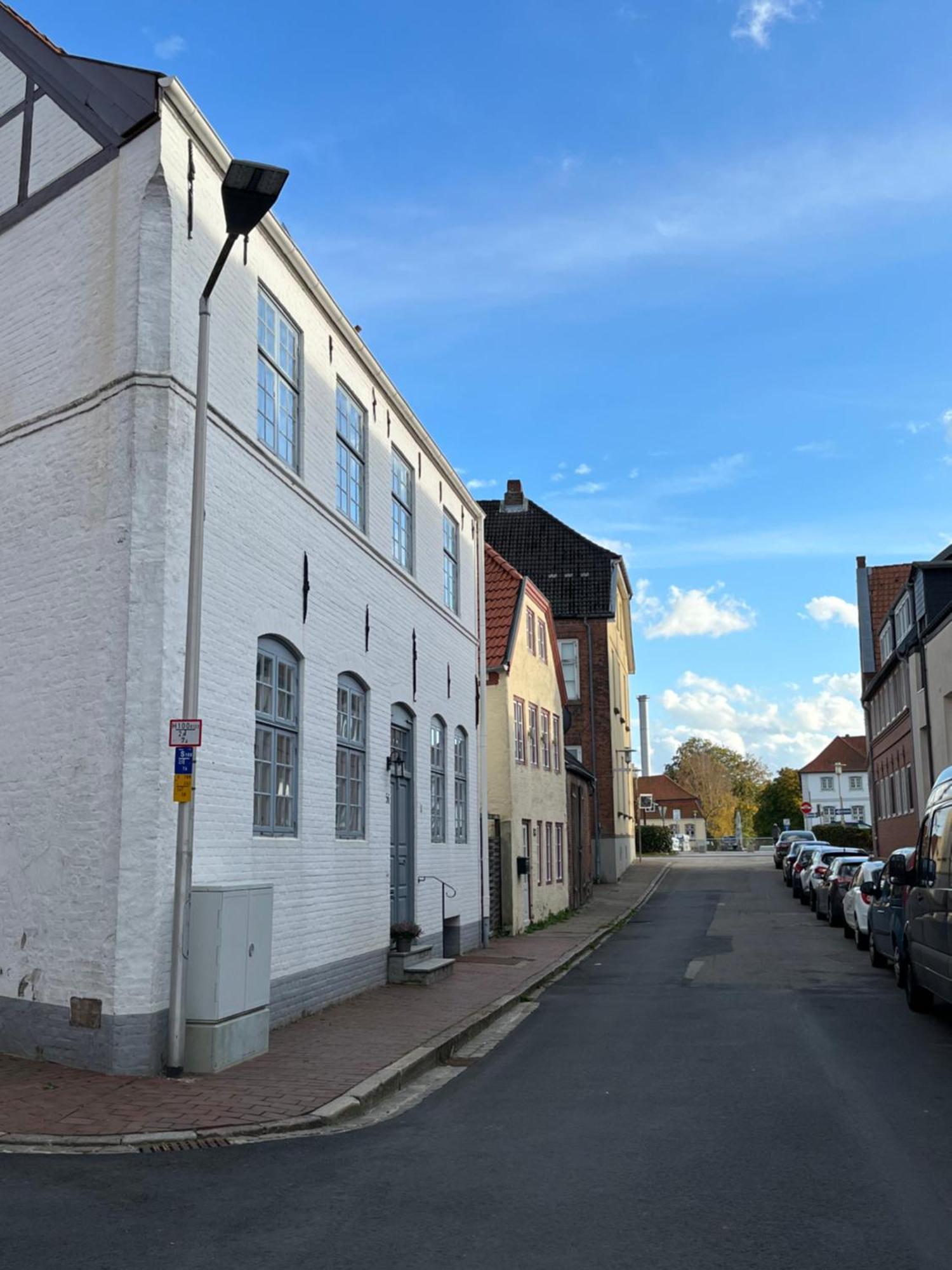 Lykkefund - Ferienwohnungen In Hafennaehe Glückstadt Buitenkant foto